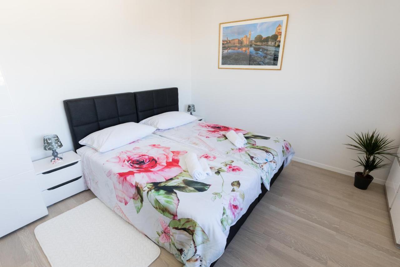 Studio Apartman Moonlight Задар Экстерьер фото