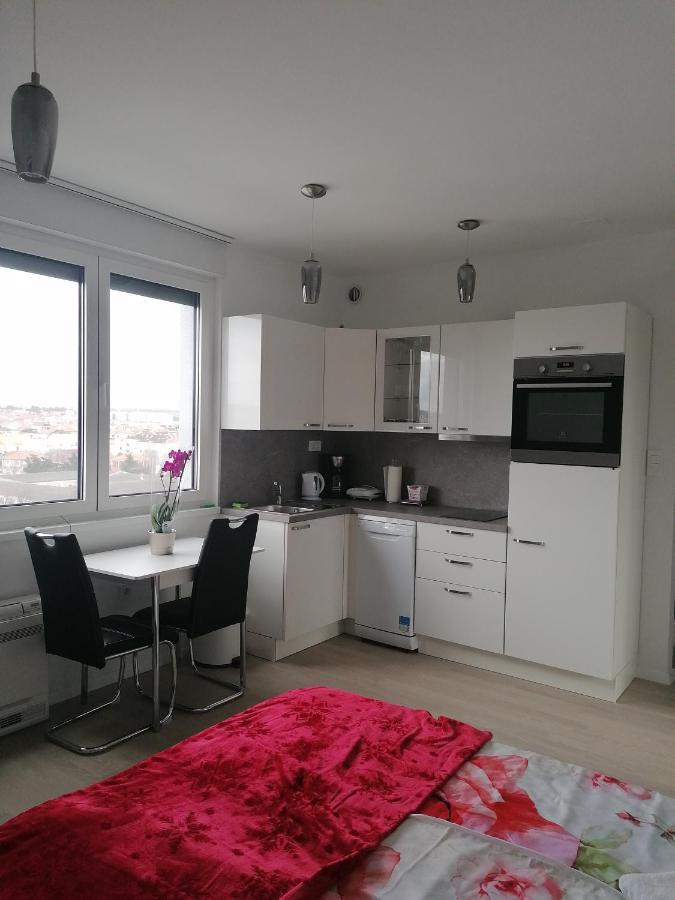 Studio Apartman Moonlight Задар Экстерьер фото
