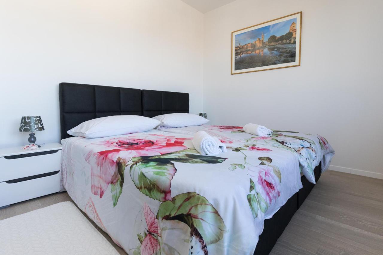 Studio Apartman Moonlight Задар Экстерьер фото